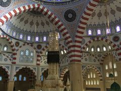 -艾哈迈德-卡德罗夫清真寺