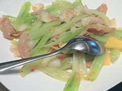 -泓历皇朝酒店(东亭店)