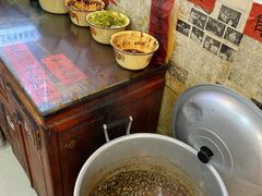 -柳州肥姨妈大骨螺蛳粉(东靖路店)