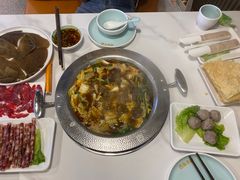 -古乐牛香·鲜牛肉牛杂火锅(解放东路店)