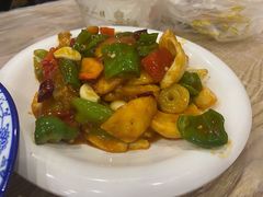 蛋白烧牛筋-江城燕子大排档(江汉路步行街店)