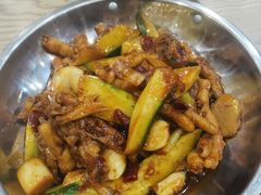 -江城燕子大排档(江汉路步行街店)