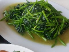 -鑫悦楼煎蟹·16年海鲜大排档