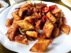 -巴达木食府