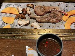 -新石器烤肉(中房金谊广场店)