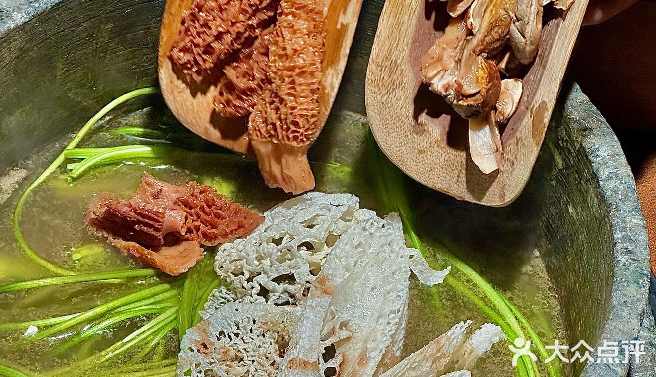 见手青真的会见到跳舞💃🏻小人…………吗