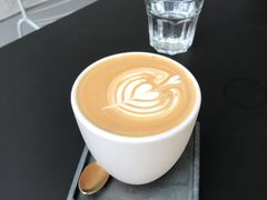 -UNI UNI(环亚凯瑟琳店)