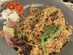 -野草莓自由市场
