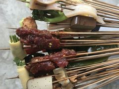 -椒点传统串串香