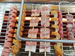 -哈尔滨小酒馆·鲜肉现穿自助烧烤(康新花园店)