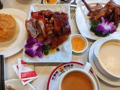 -香港新发烧腊茶餐厅(水围店)