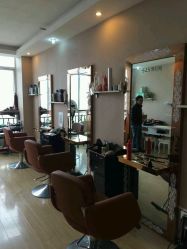 -佛伦斯私人定制烫染国际连锁