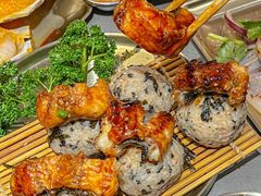 -围炉肉舍•炭烤活鳗•丹东海鲜烤肉(步行街店)