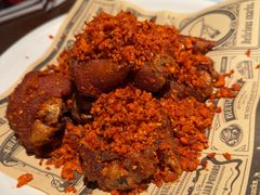 香酥猪手-乔街深夜食堂·小龙虾·高压锅生蚝(杭州总店)