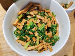 衡山香干-费大厨辣椒炒肉(万家丽一店)