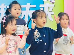 -蓝话筒·少儿成人演讲口才·主持朗诵·戏剧表演(大华第一坊店)
