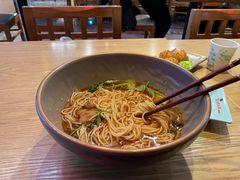 -哇蛙牛功夫面渝都料理(龙阳广场店)