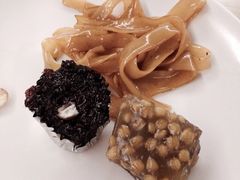 -海龙湾休闲水汇(鹅掌坦步行街店)