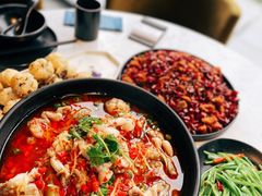 -本来精品川菜(嘉里中心店)