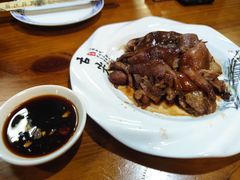 -生活本该如此北京小馆(周庄嘉园店)