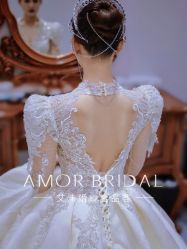 -AMOR艾沫婚纱奢品荟(设计师勒泰店)