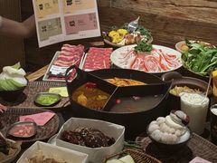 -三出山火锅(南京万象天地店)