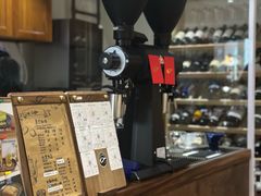 -Line 咖啡(石厦花园店)