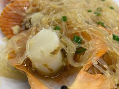 蒜蓉粉丝蒸扇贝-明记海鲜大排档(巽寮湾店)