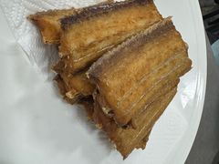 干煎带鱼-沪依小酒馆心意菜