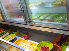 -彩鹿·潮汕·鲜牛肉·自助火锅(伊电园店)