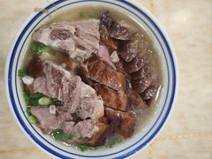-香辉食馆(新兴路店)