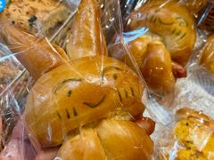 -玥儿弯弯手作烘焙(中海国际社区御城店)