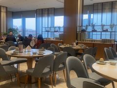 -泓历皇朝酒店(东亭店)