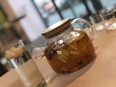 -喵屿·大理花园猫咖