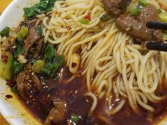 -呼啦面馆·头牌豌杂面(爱琴海店)
