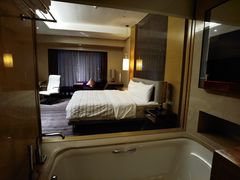 -青岛富力艾美酒店