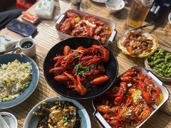 -聚汇三少·龙虾·中餐厅(莫邪路新天地店)