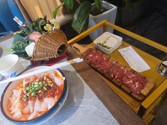 -野山舂·贵州现舂酸汤牛肉(民生路店)