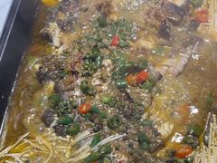 -阿瓦山寨·湘菜现炒·剁椒鱼头王(咸阳总店)