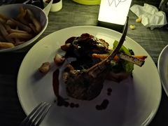 -WOLFGANG PUCK KITCHEN & BAR(迪士尼小镇店)