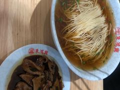 -朱鸿兴面馆(镇湖店)