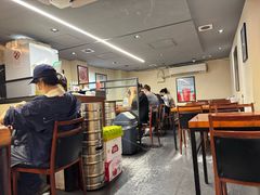 -BHC炸鸡(明洞总店)