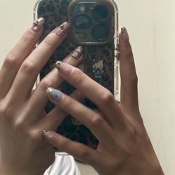 -晨·艺美甲美睫