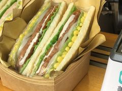 -Al Salam莫的三明治