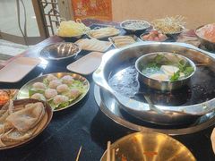 -邓莽子老火锅(中兴路总店)