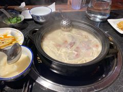 -大匠工房古船木艺术餐厅·猪肚鸡专门店(长白仙岛店)