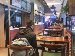大堂-李先生牛肉面大王(济南火车站候车室店)