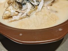 -香山湖渔家大院