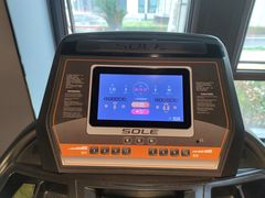 -乐刻运动(爱奇艺创新大厦店)