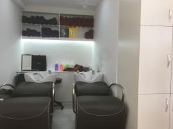 -E.L.K造型momopark店